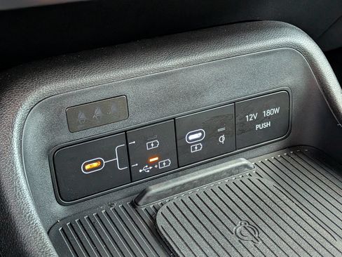 Used 2026 Hyundai Kona SEL Sport AWD/4WD image 23