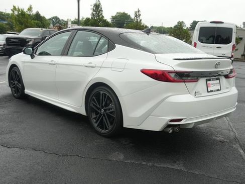 Used 2026 Toyota Camry XSE FWD image 5