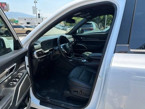 Certified 2025 Kia Telluride EX X-Line AWD/4WD image 12