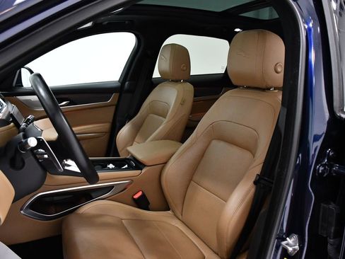 Used 2022 Jaguar F-PACE S image 19