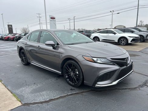 Used 2024 Toyota Camry XSE image 20