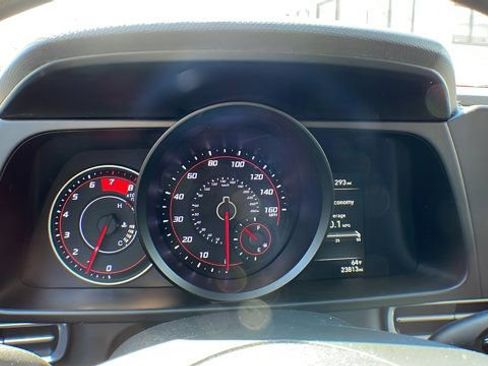 Used 2022 Hyundai Elantra SEL w/ Preferred Accessory Package image 13