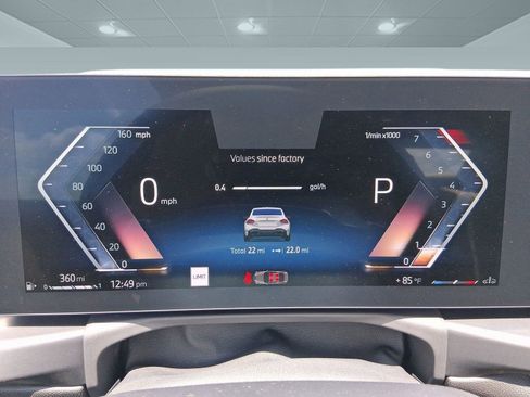 Used 2025 BMW 230i 230i w/ Convenience Package image 19