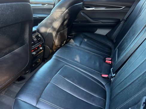 Used 2018 BMW X5 xDrive40e w/ M Sport Package AWD/4WD image 12