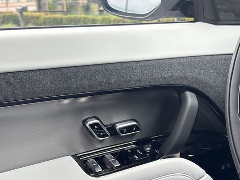 New 2026 Land Rover Range Rover Sport SE AWD/4WD image 20