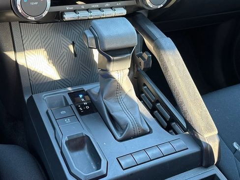 Used 2025 Toyota Tacoma SR image 12