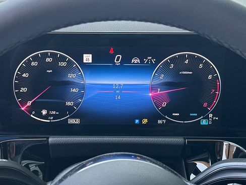 New 2025 Mercedes-Benz GLA 250 image 5