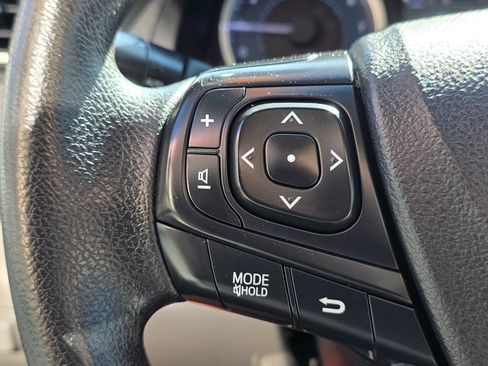 Used 2017 Toyota Camry LE FWD image 28