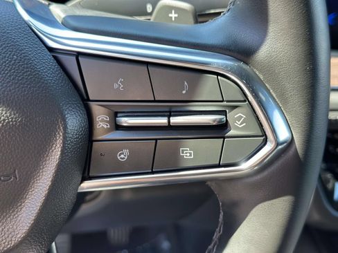 Used 2026 Chevrolet Suburban LT w/ Comfort Package AWD/4WD image 18