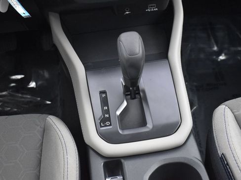 Used 2025 Subaru Forester AWD/4WD image 19