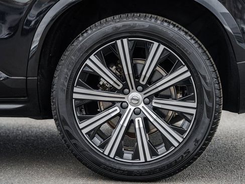 Used 2024 Volvo XC90 B6 Plus image 19