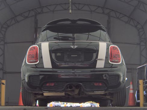 Used 2019 MINI Cooper John Cooper Works FWD image 8