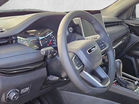 New 2026 Jeep Compass Latitude image 3