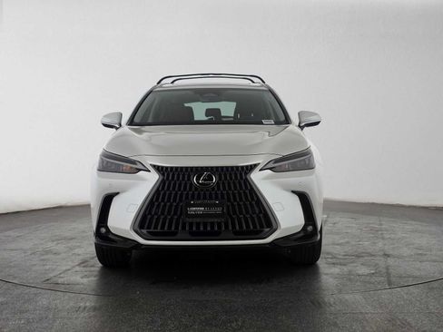 Certified 2025 Lexus NX 250 FWD w/ Premium Package image 8