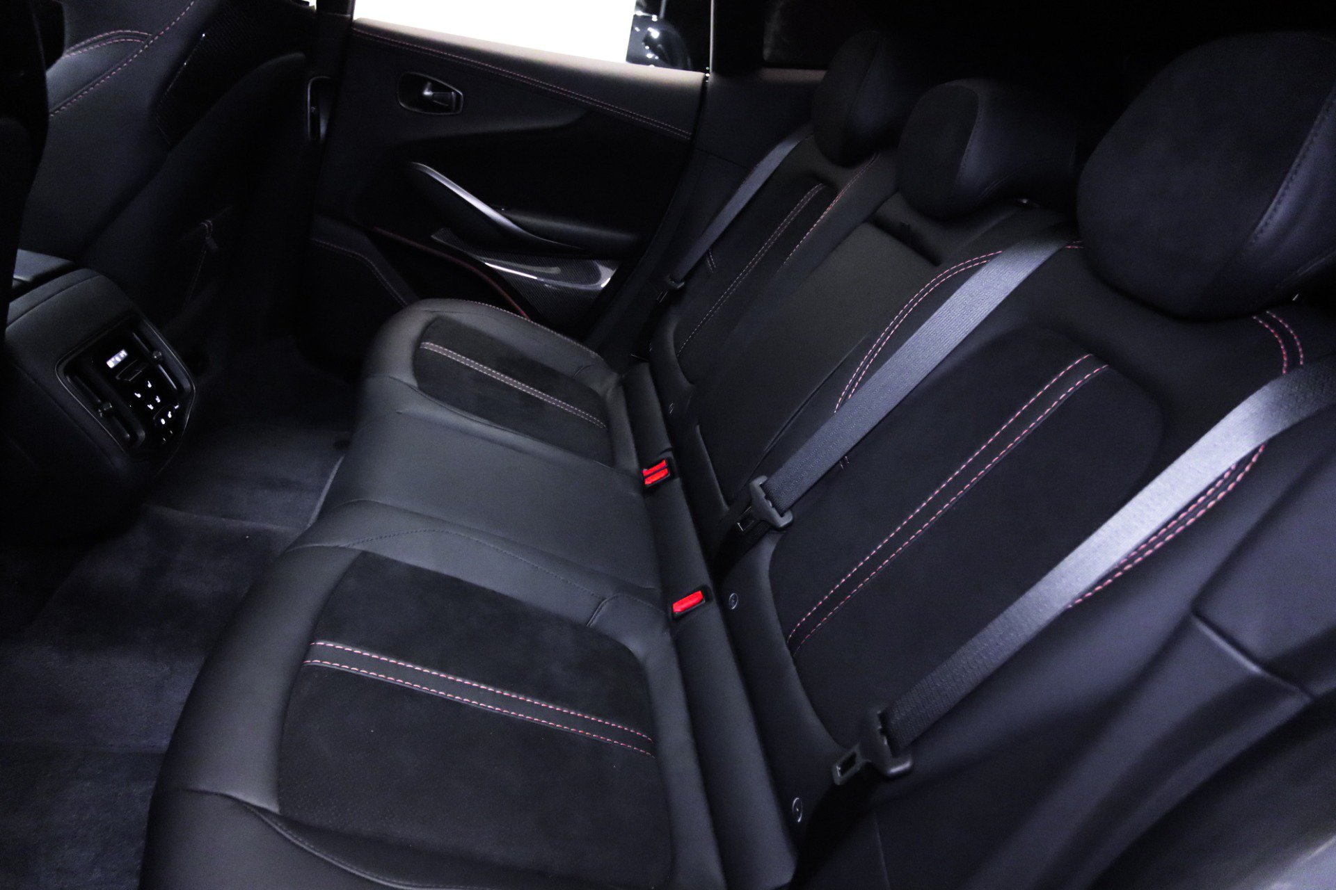 Used 2023 Aston Martin DBX 707 AWD/4WD image 46