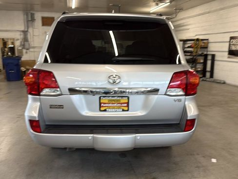 Used 2013 Toyota Land Cruiser AWD/4WD image 3