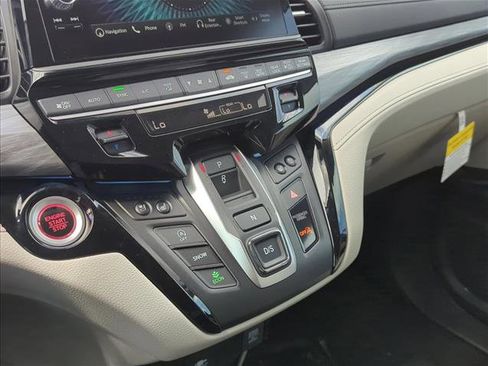 New 2026 Honda Odyssey Elite image 15