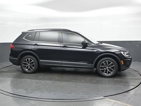 Used 2021 Volkswagen Tiguan SE AWD/4WD image 5