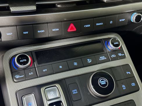 Used 2025 Hyundai Palisade SEL FWD image 24