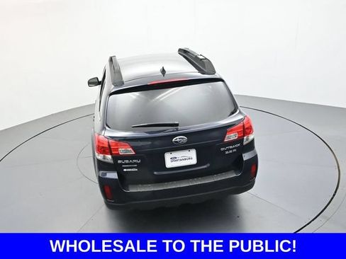 Used 2013 Subaru Outback 3.6R Limited w/ Moonroof Pkg AWD/4WD image 40