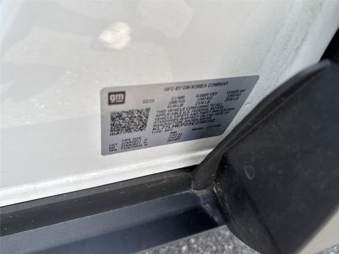 Used 2025 Chevrolet Trax LT w/ LT Convenience Package FWD image 36