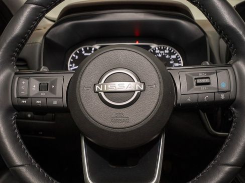 Certified 2023 Nissan Rogue SL w/ SL Premium Package image 21