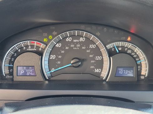 Used 2014 Toyota Camry SE FWD image 28