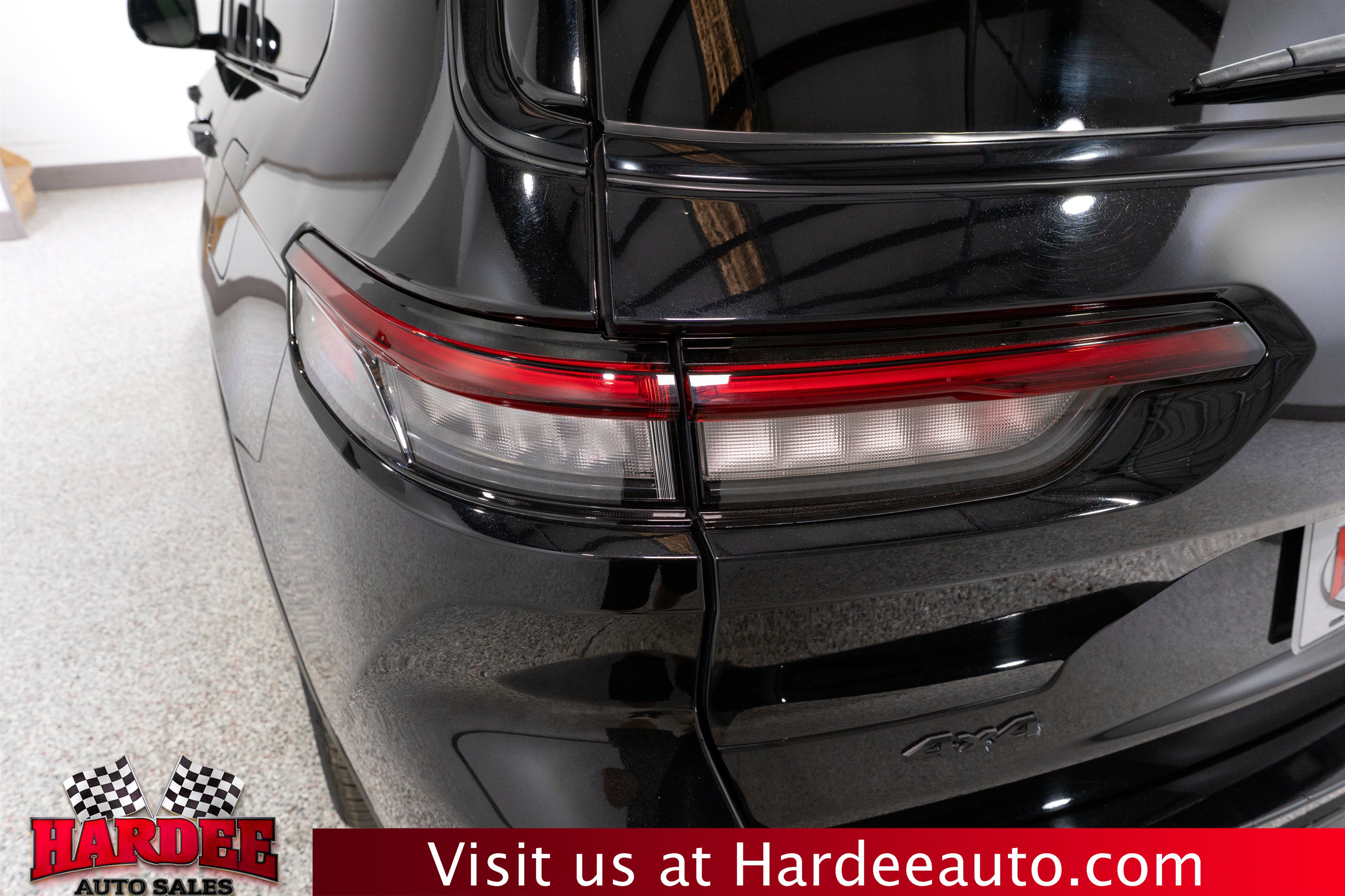 Used 2023 Jeep Grand Cherokee L Laredo AWD/4WD image 9