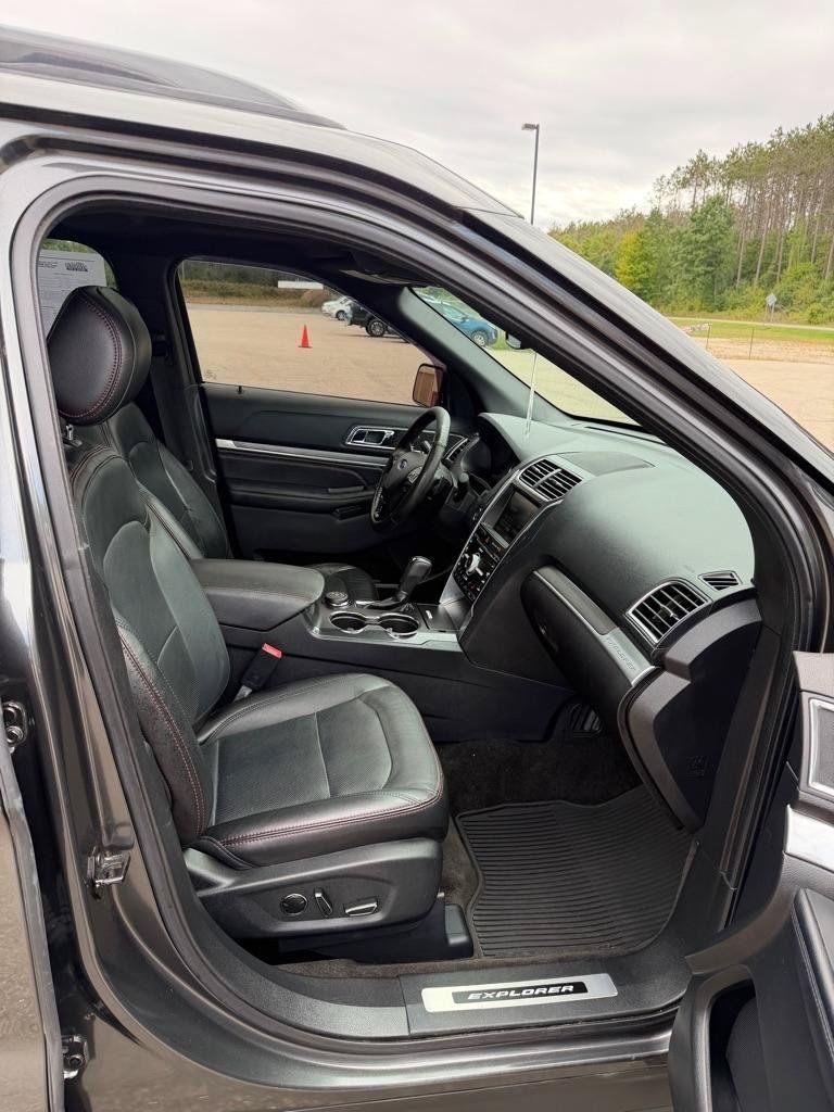 Used 2016 Ford Explorer Sport w/ Equipment Group 401A AWD/4WD image 15