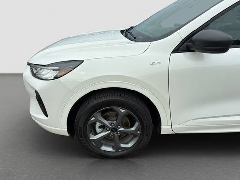 Used 2024 Ford Escape ST-Line w/ Tech Pack #1 AWD/4WD image 23