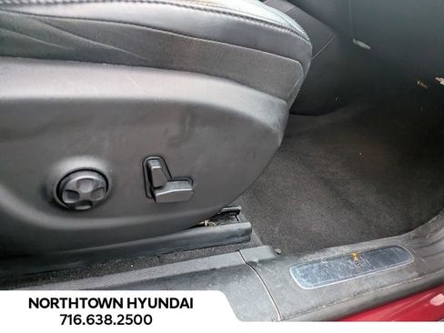 Used 2019 Jeep Cherokee Limited image 38