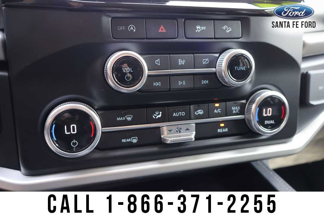 Used 2024 Ford Expedition XLT AWD/4WD image 37