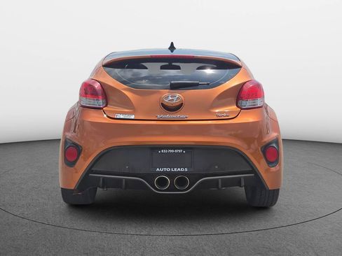 Used 2016 Hyundai Veloster Turbo w/ Option Group 04 FWD image 6