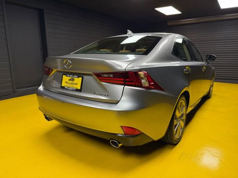 Used 2014 Lexus IS 250 image 6