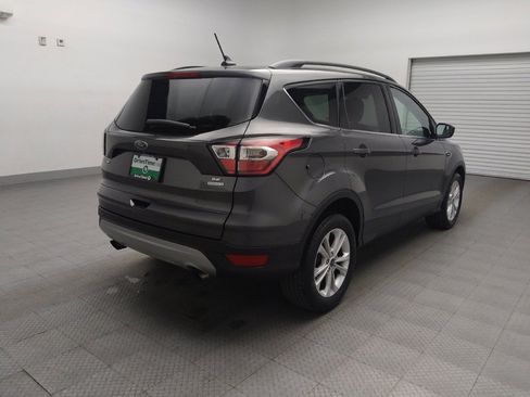 Used 2018 Ford Escape SE w/ SE Sync 3 Package image 9