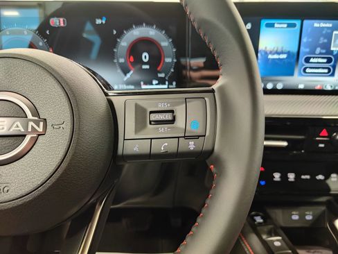 New 2026 Nissan Kicks SR w/ Cold Weather Package image 18