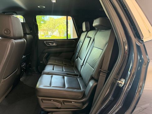 Used 2024 Chevrolet Tahoe LT w/ Luxury Package RWD image 22