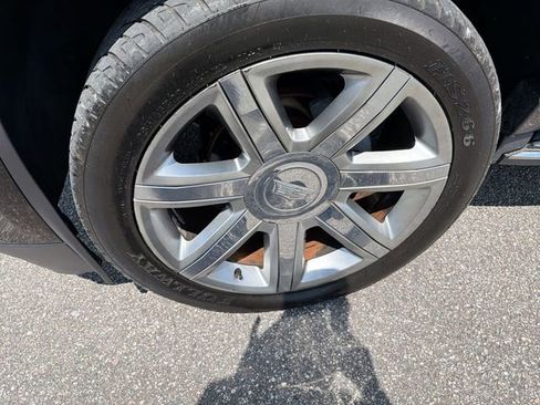 Used 2018 Cadillac Escalade Luxury AWD/4WD image 14