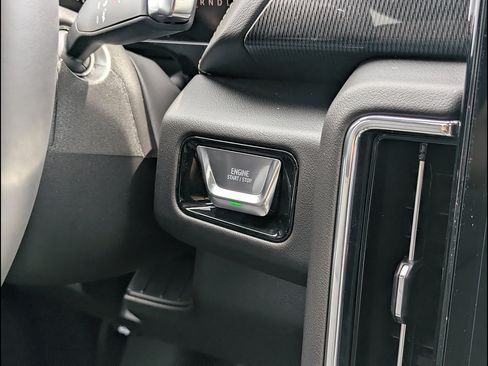 New 2026 GMC Yukon XL Elevation w/ LPO, Floor Liner Package AWD/4WD image 24