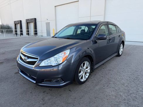 Used 2014 Subaru Legacy 2.5i Limited w/ Moonroof Package image 6
