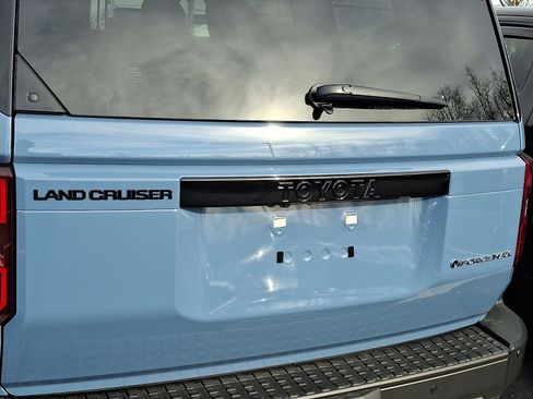 New 2026 Toyota Land Cruiser image 6