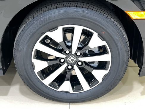 Used 2026 Honda Odyssey EX-L image 5