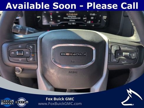Certified 2023 GMC Yukon Denali image 11