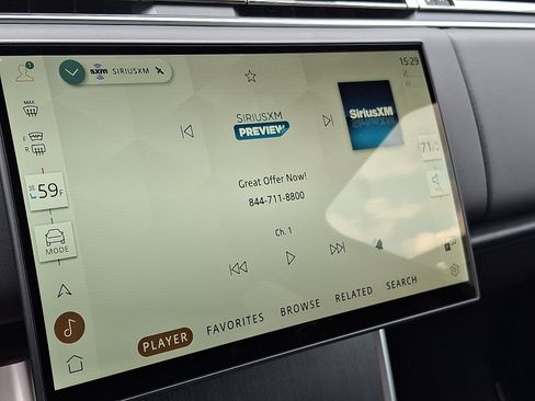 New 2025 Land Rover Range Rover SE image 14