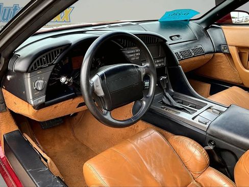 Used 1990 Chevrolet Corvette Coupe RWD image 15