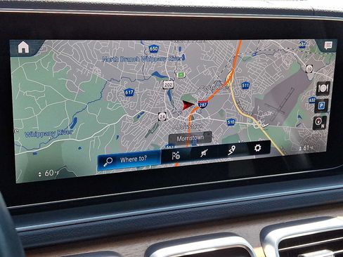 Used 2022 Mercedes-Benz GLS 450 4MATIC image 15