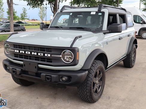 Used 2022 Ford Bronco Black Diamond AWD/4WD image 8