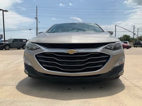 Used 2025 Chevrolet Malibu LT FWD image 33