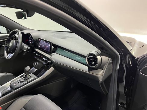 Used 2024 Alfa Romeo Tonale Ti image 41