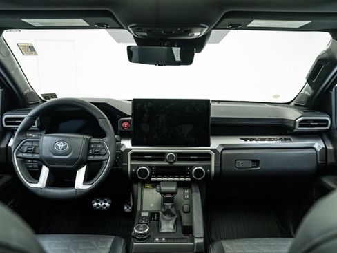 Used 2024 Toyota Tacoma TRD Sport image 15